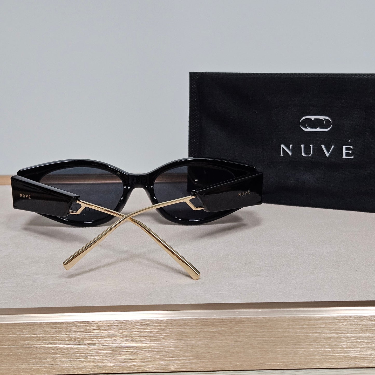 Nuvé Bellona – Luxe Noir Edition