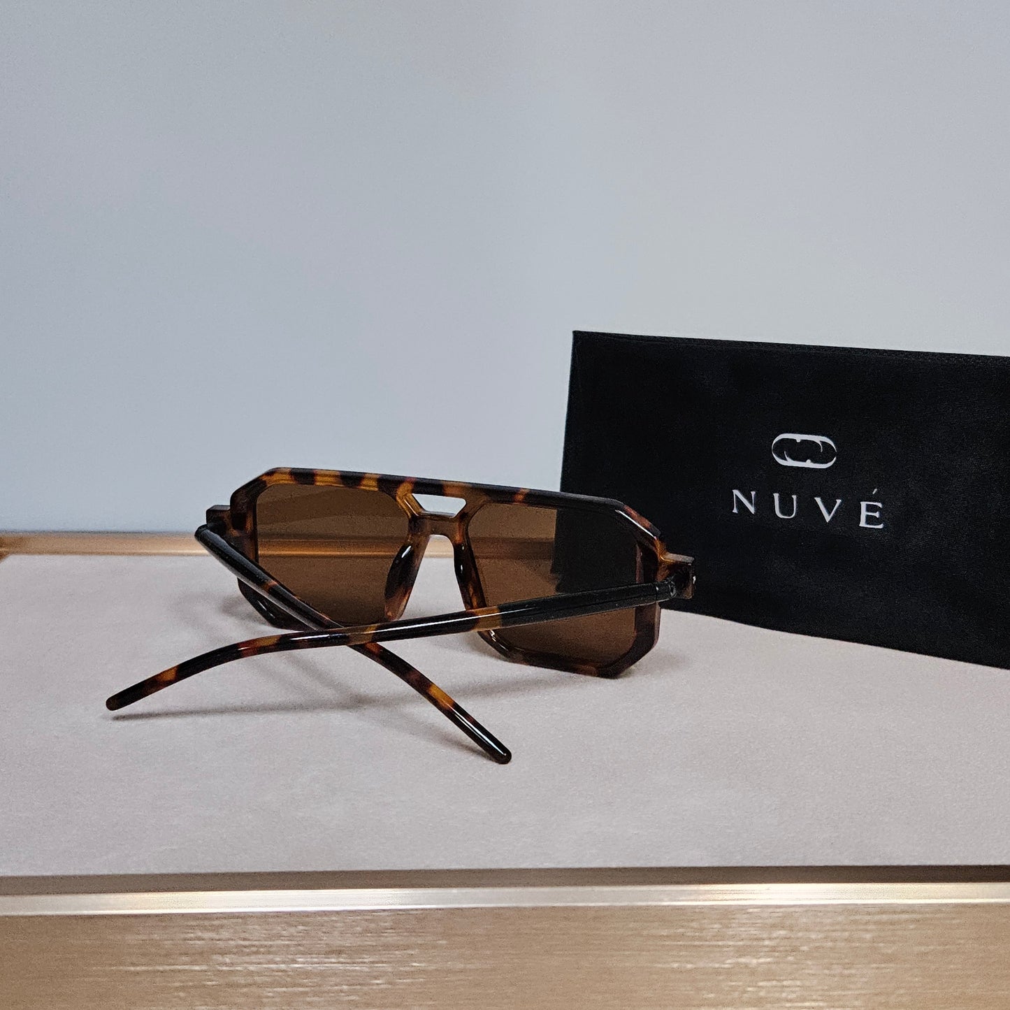 Nuvé Edge Tortoise Acetate Sunglasses – Oversized Square