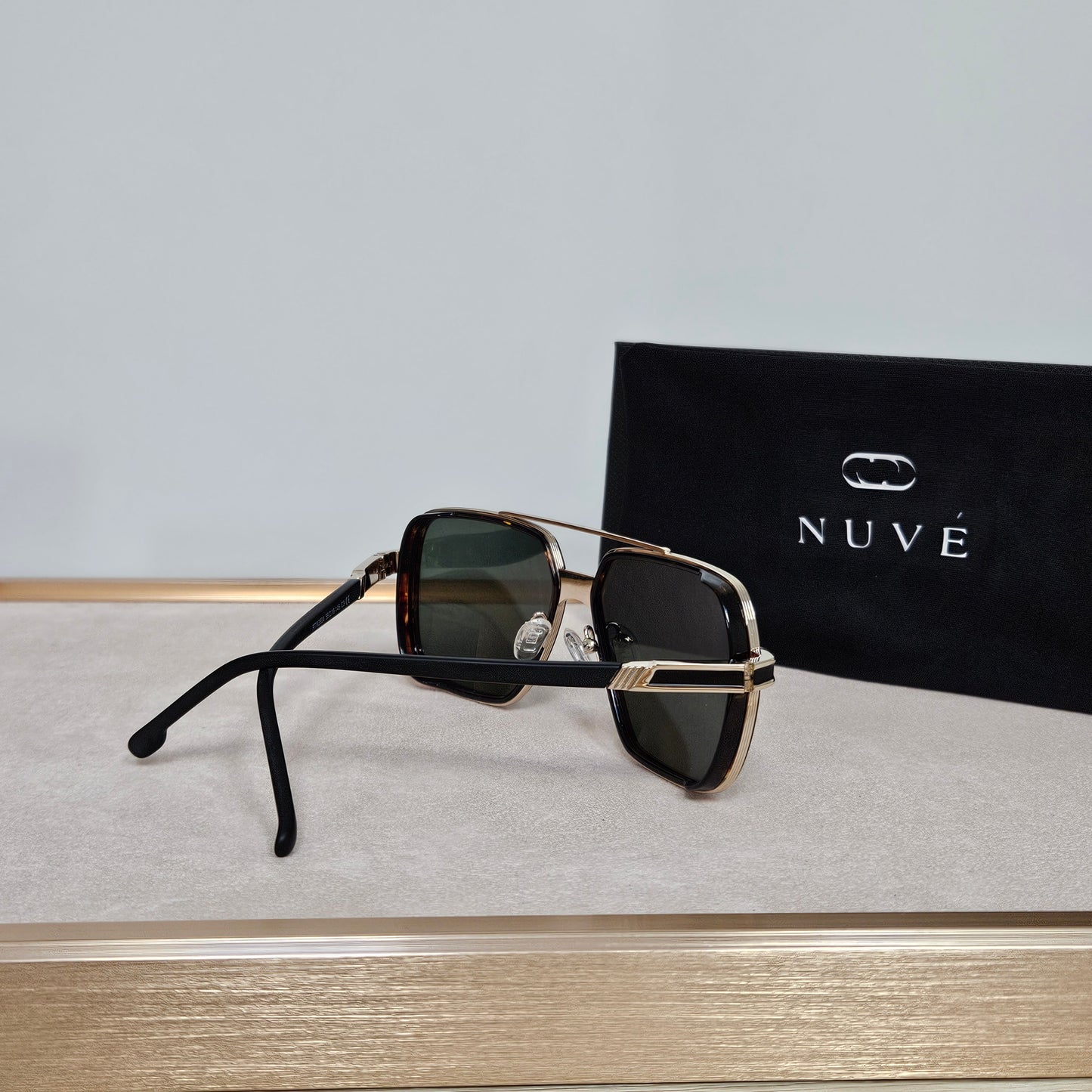 Nuvé – Bronze Mirage