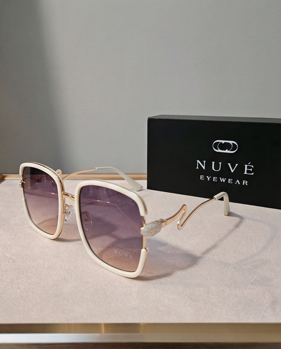 Champagne-Ivory