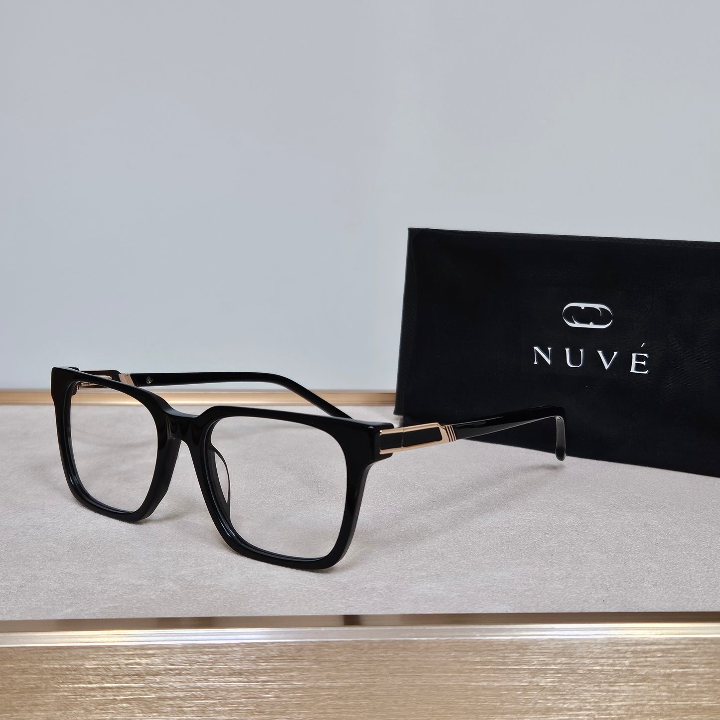 Nuvé Dominion – Commanding Square Optical Glasses