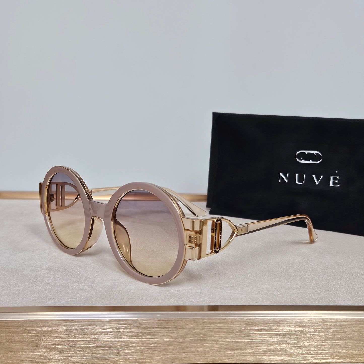 NUVÉ Blush Round Sunglasses