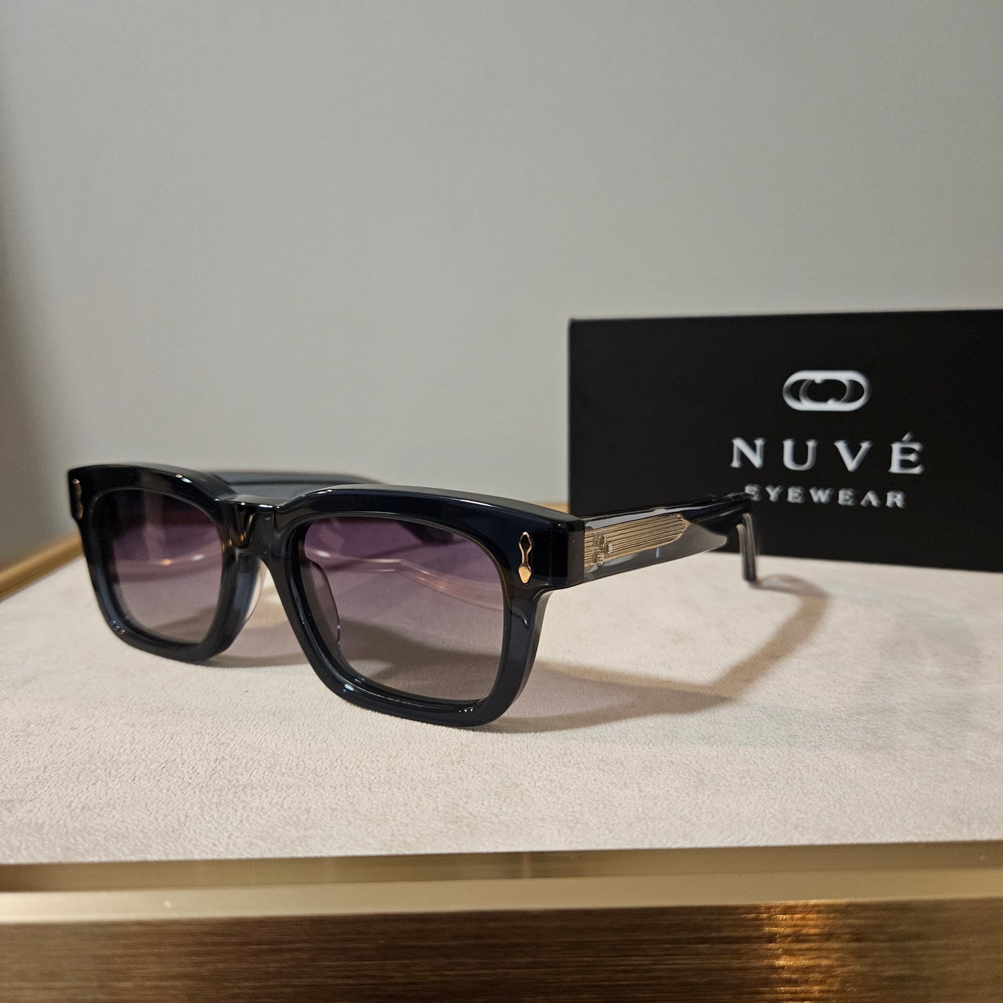 Scene-Navy Blue