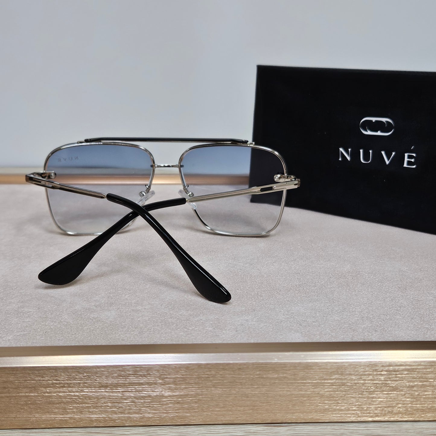 Nuvé Aviator Luxe Sunglasses