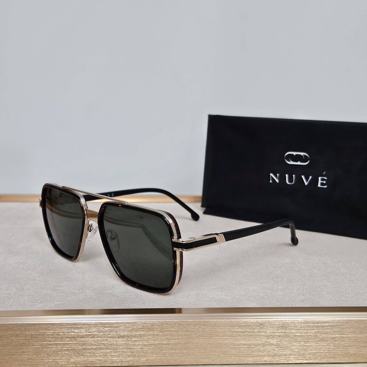 Nuvé – Bronze Mirage