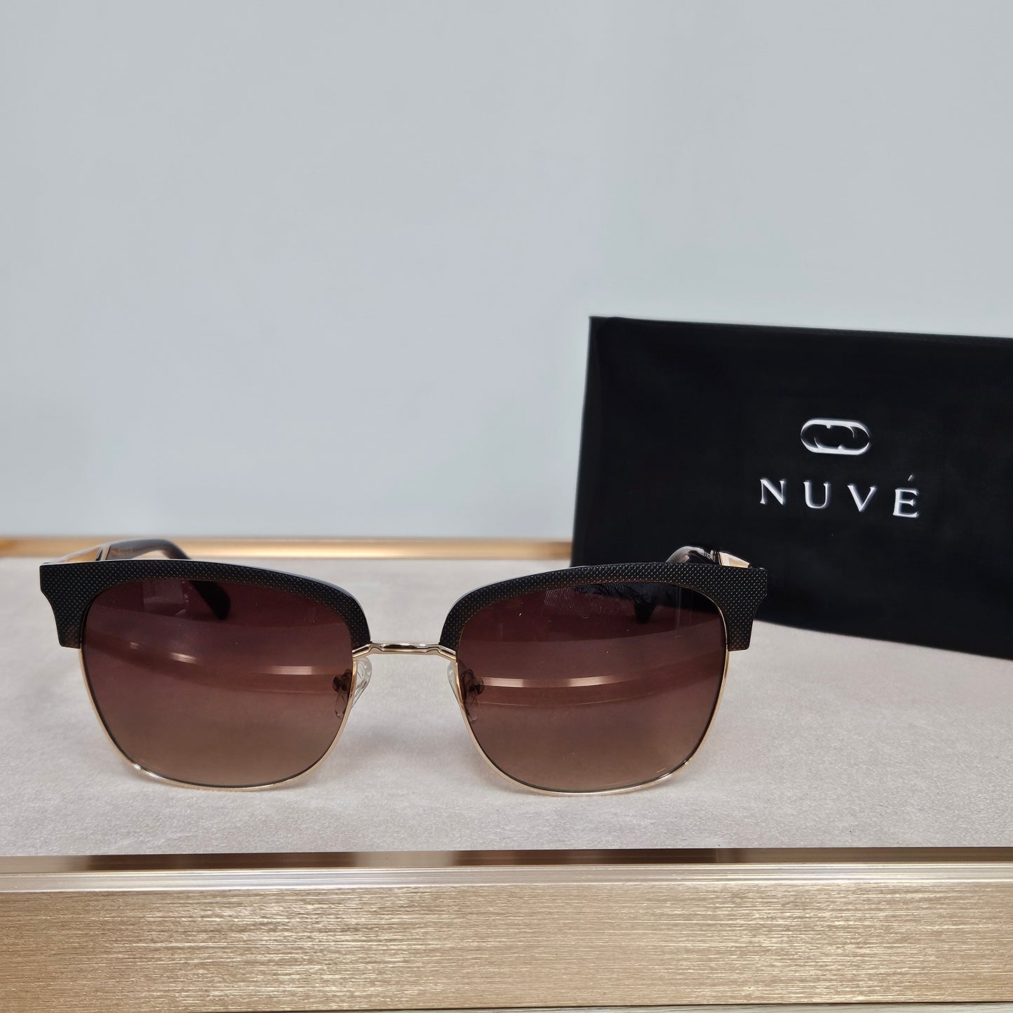 Nuvé – Dusk Horizon