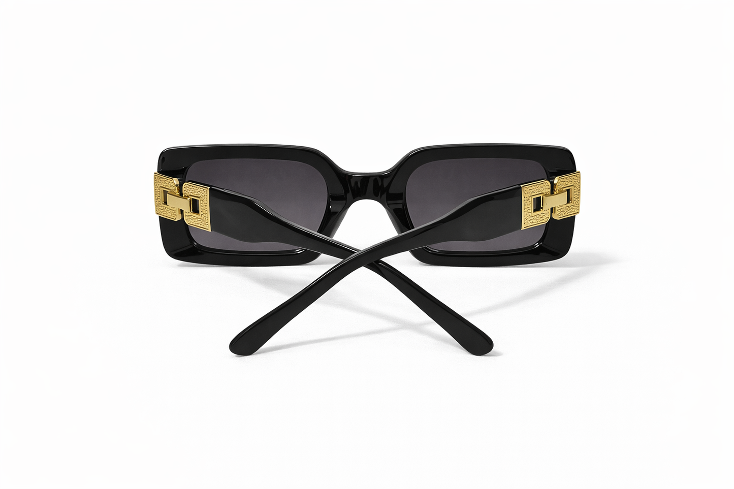 Savina Oversized–Black / Gold