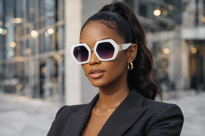 Octavia Lux–White Oversized